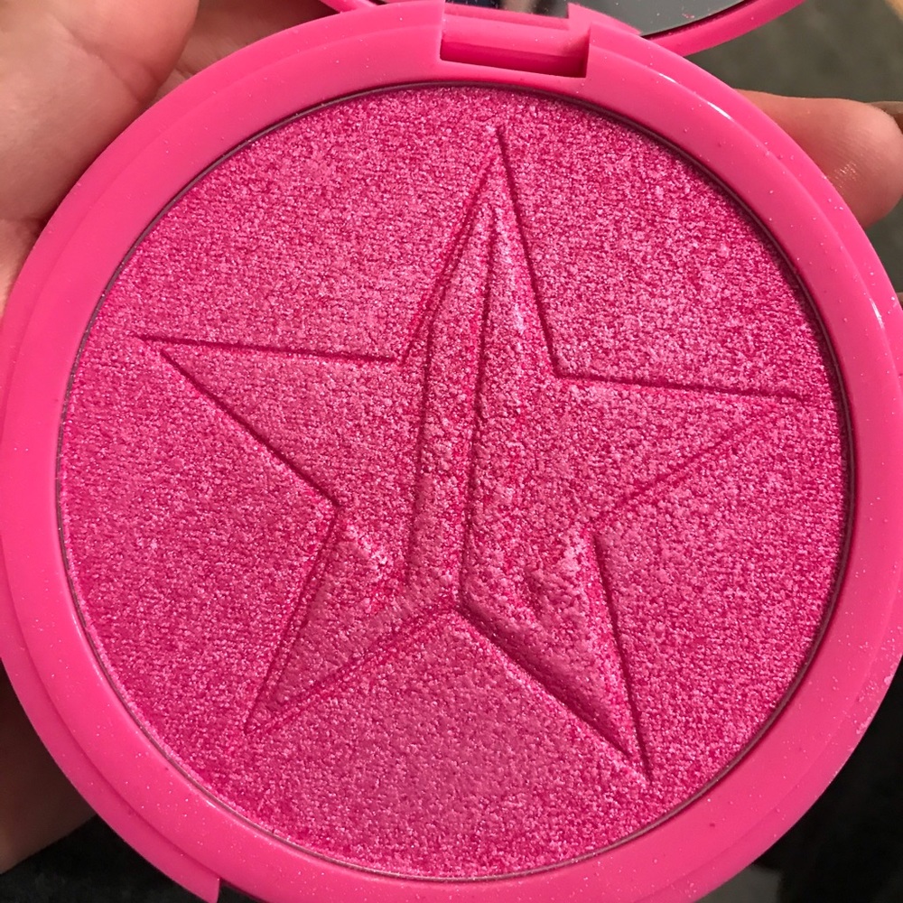 Jeffree Star Cosmetics Skin Frost Regina George